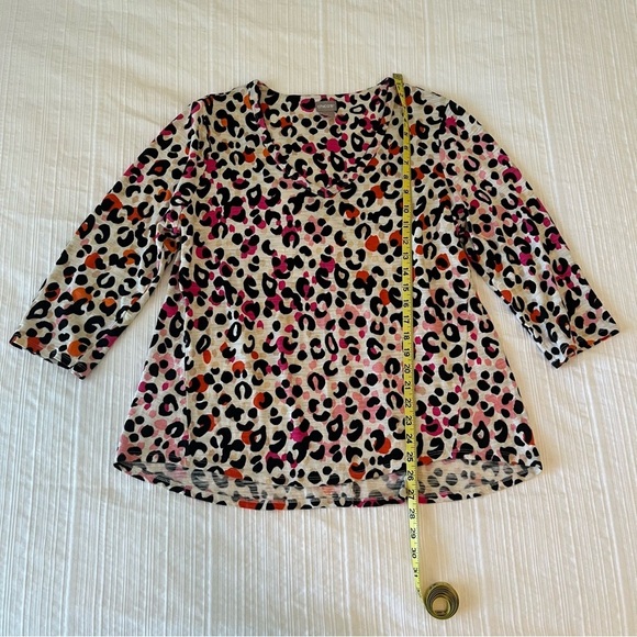 2/$30 Chico’s Cream Black Pink Boxy Blouse Top with Three-Quarter Sleeves - Picture 8 of 11
